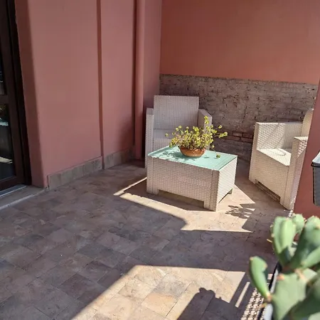 Bed & Breakfast N Amuri A Due Passi Del Mare