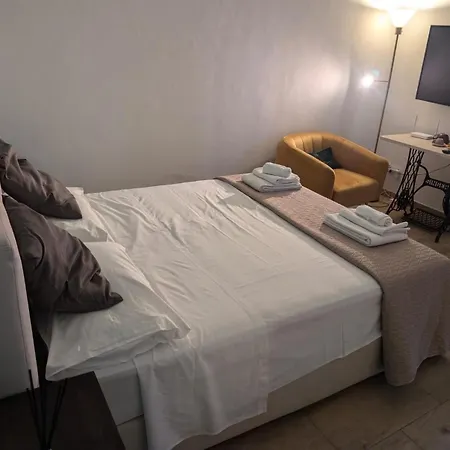 Bed & Breakfast N Amuri A Due Passi Del Mare